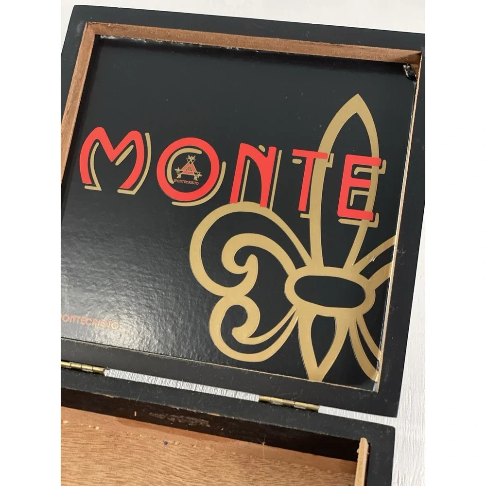 Empty Cigar Box - Cedar Wood Lined Monte By‎ Montecristo DIY collectible display